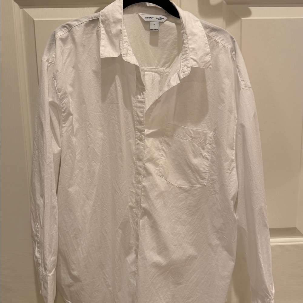 Old Navy Womens Crisp White Button Down Shirt